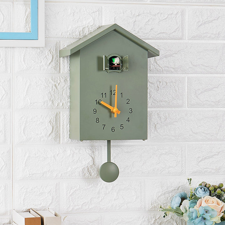 Cuckoo Clock in Modern Design Bowlift