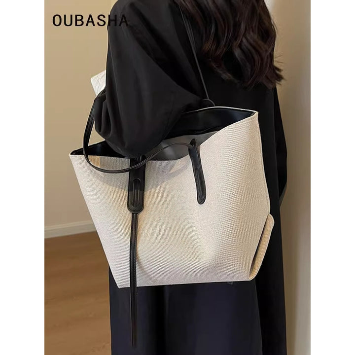 Spacious Utility Tote Bag Bowlift