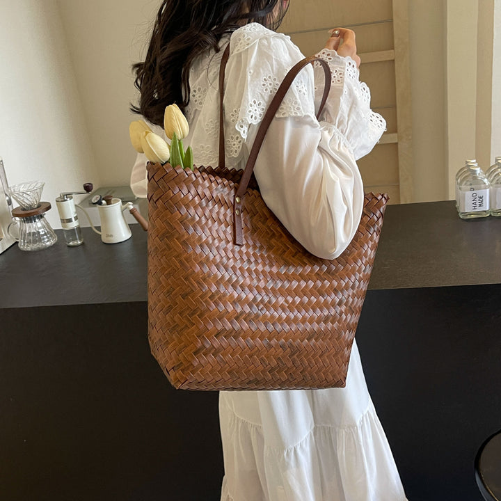 Elegant Woven Tote Bag Bowlift