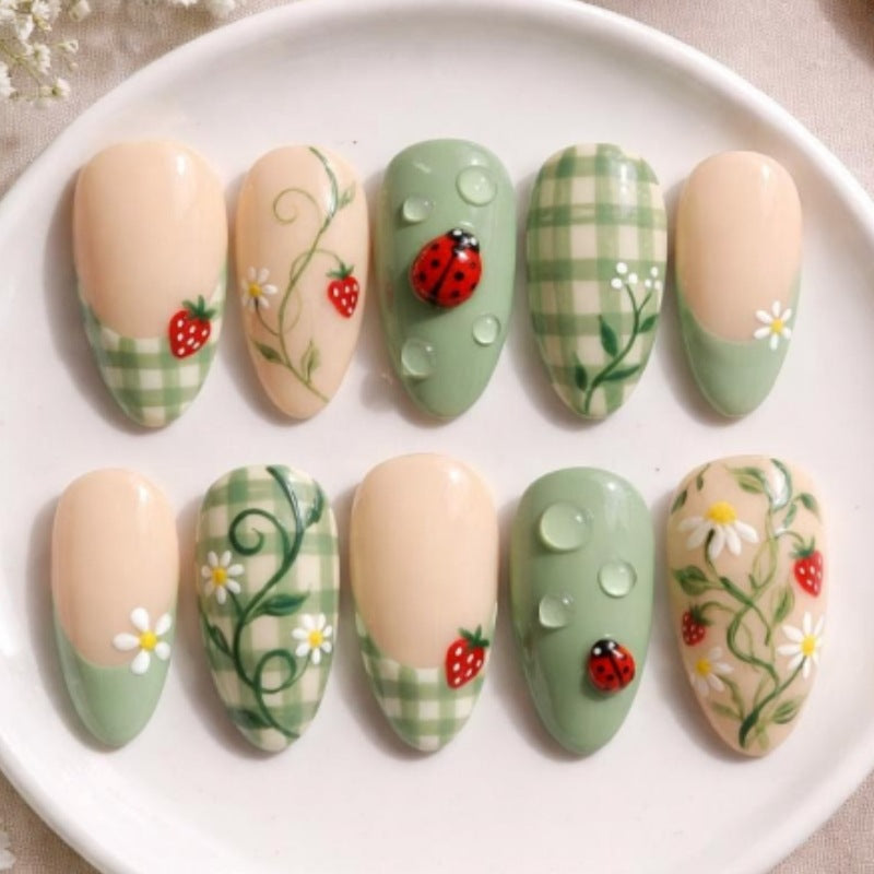 Artistic Natural Press-On Nails Set Bowlift