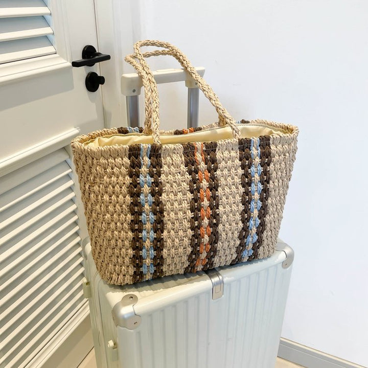Handmade beach bag with colorful pattern Bowlift