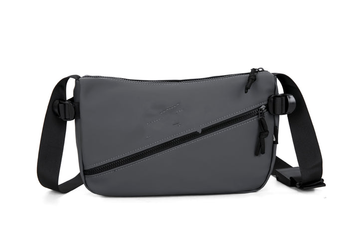 Stylish shoulder bag with adjustable shoulder strap and multifunctionally designed interior Bowlift