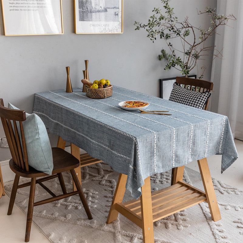 Textured Woven Table Cover