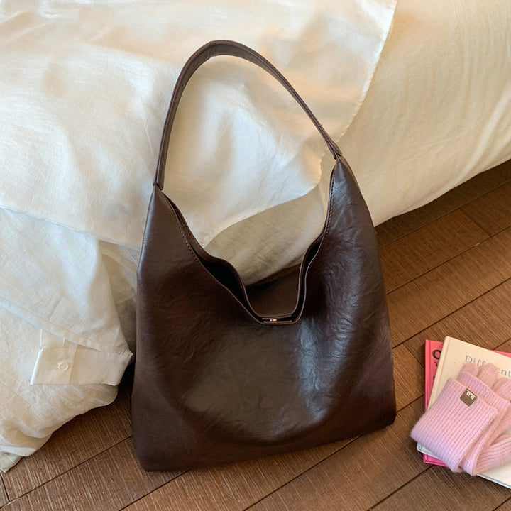 Sleek Soft Leather Hobo Bag Bowlift
