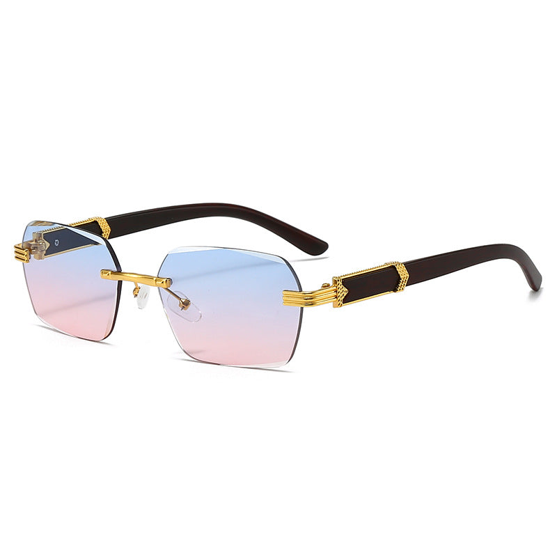 Women’s fashionable square sunglasses with golden accents Bowlift