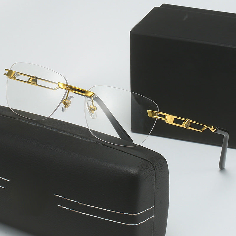 Women Designer Sunglasses with Elegant Metal Frame Bowlift