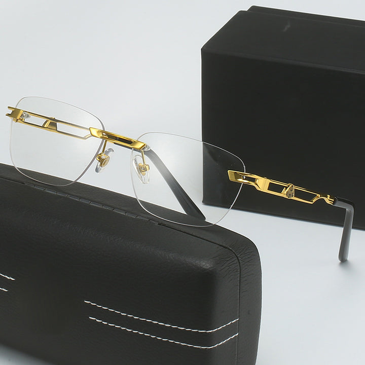Women Designer Sunglasses with Elegant Metal Frame Bowlift