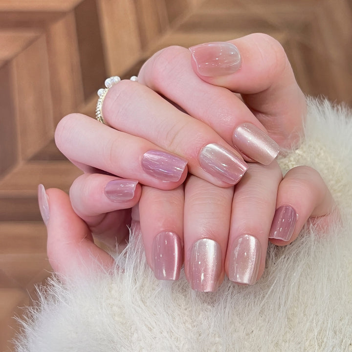 Artificial nail tips with ombre effect Bowlift