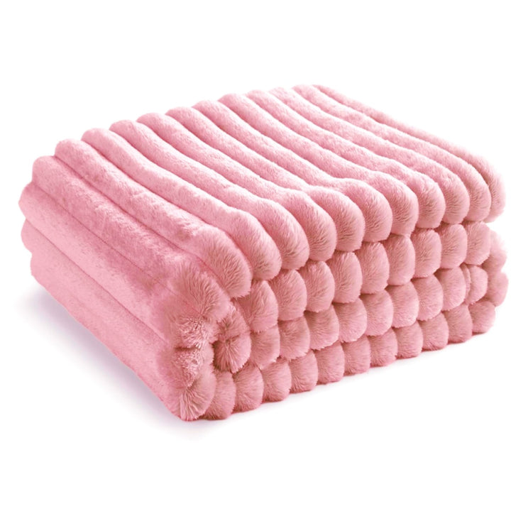Cozy Plush Throw Blanket Bowlift
