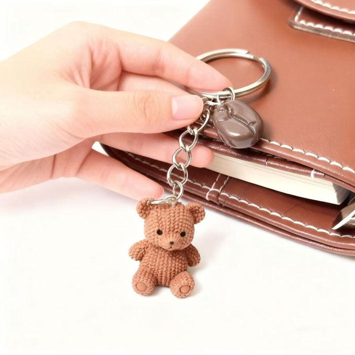 Playful keychain with bears and drink Bowlift