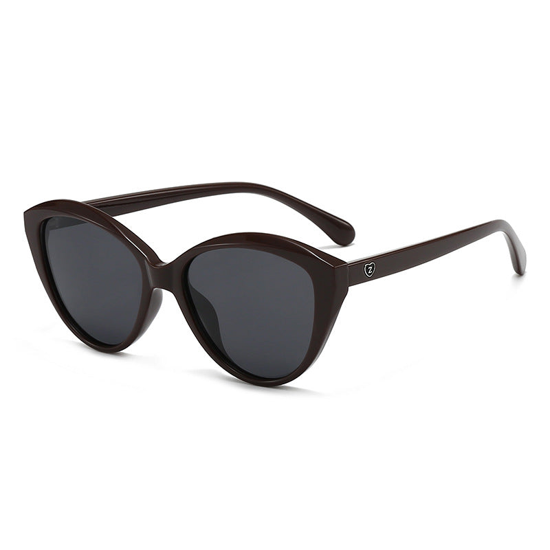 Ladies Cat-Eye Sunglasses with fashionable and sturdy frame Bowlift