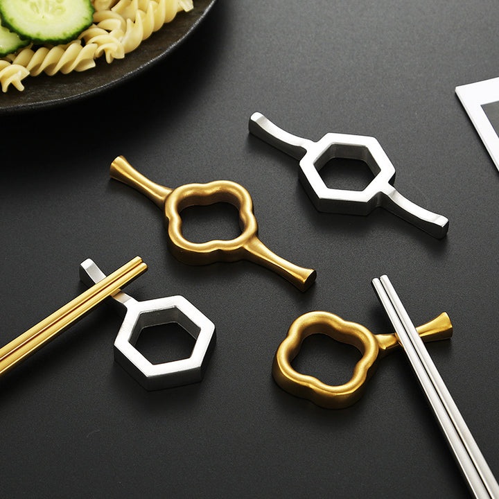 Creative and Stylish Serving Tongs Bowlift