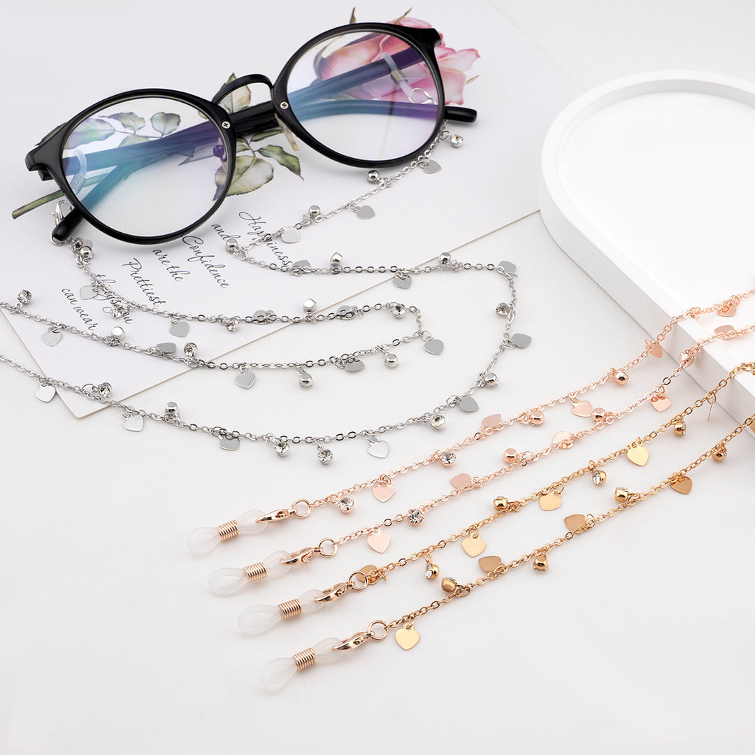 Decorative Heart-Shaped Eyewear Chain Bowlift