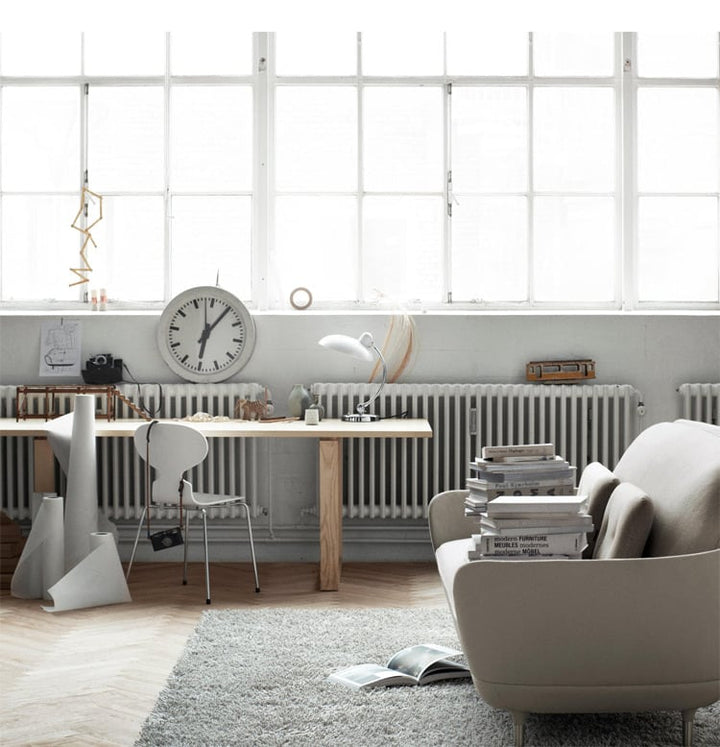 BowLift | Bauhaus KI Classic Table Lamp Replica