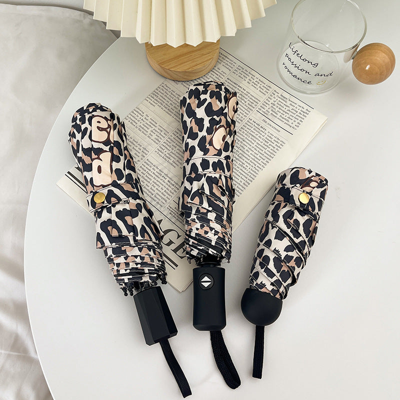 Women's Foldable Umbrella with Dynamic Leopard Pattern Bowlift