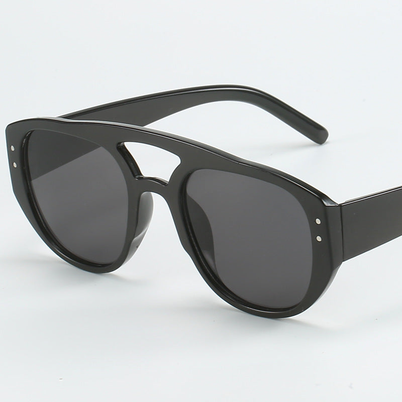 Women's Stylish Sunglasses in Trendy Leopard Print Bowlift