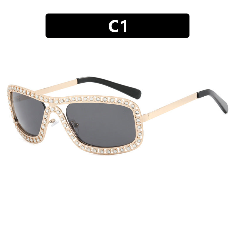 Women’s fashionable sunglasses with sparkling frame Bowlift