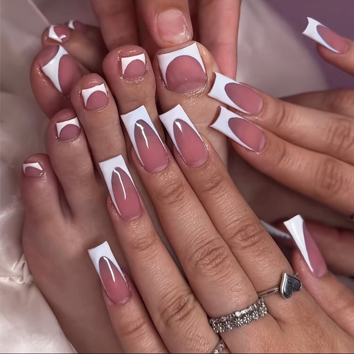Stylish Press-On Nail Art Set Bowlift