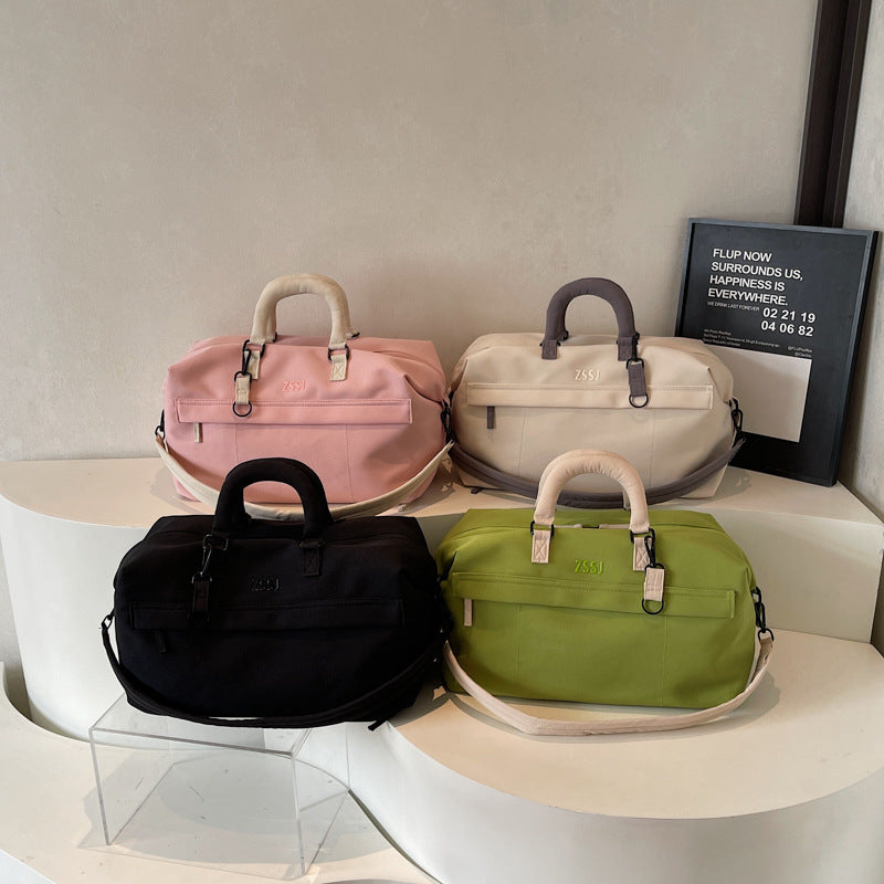 Stylish tote bag with adjustable shoulder strap and durable material Bowlift