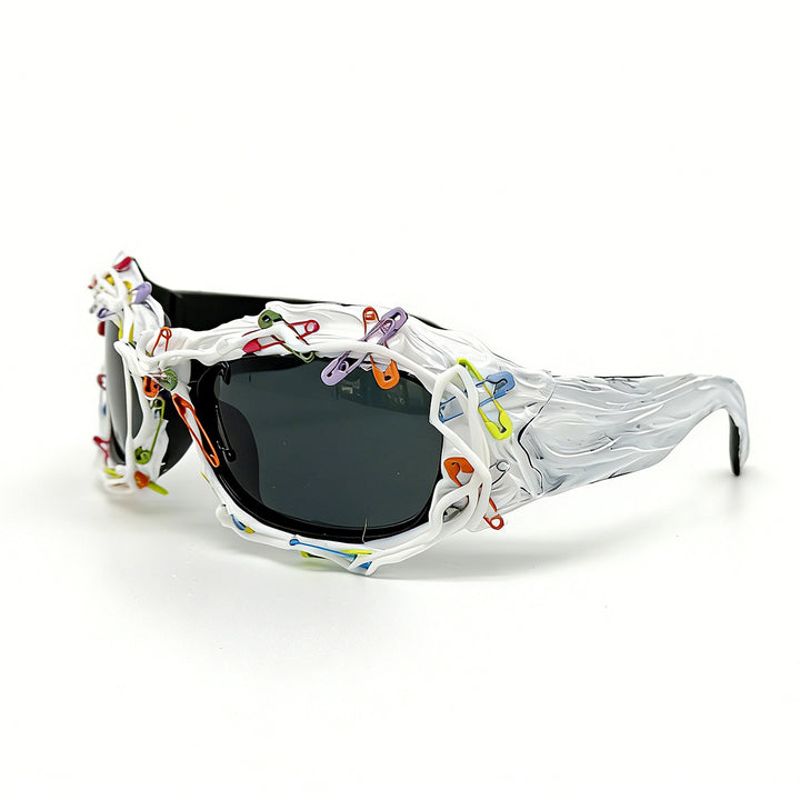 Women’s creative statement sunglasses with eye-catching design Bowlift