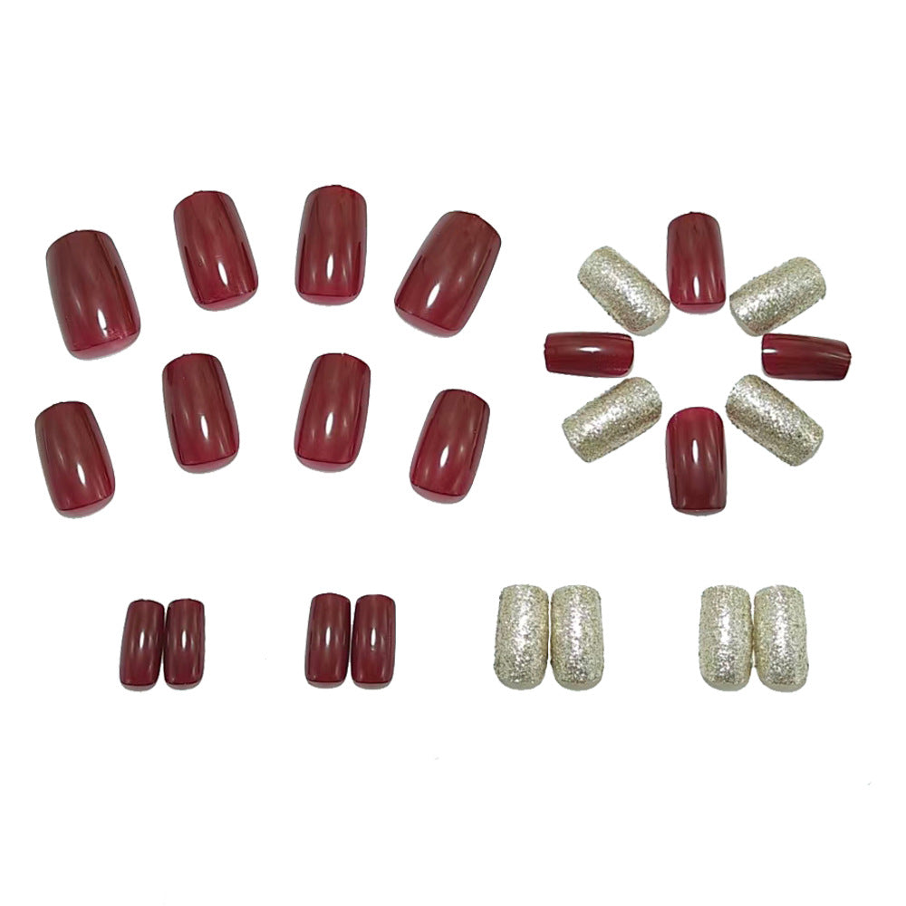 Glamorous artificial nails with metallic effects Bowlift