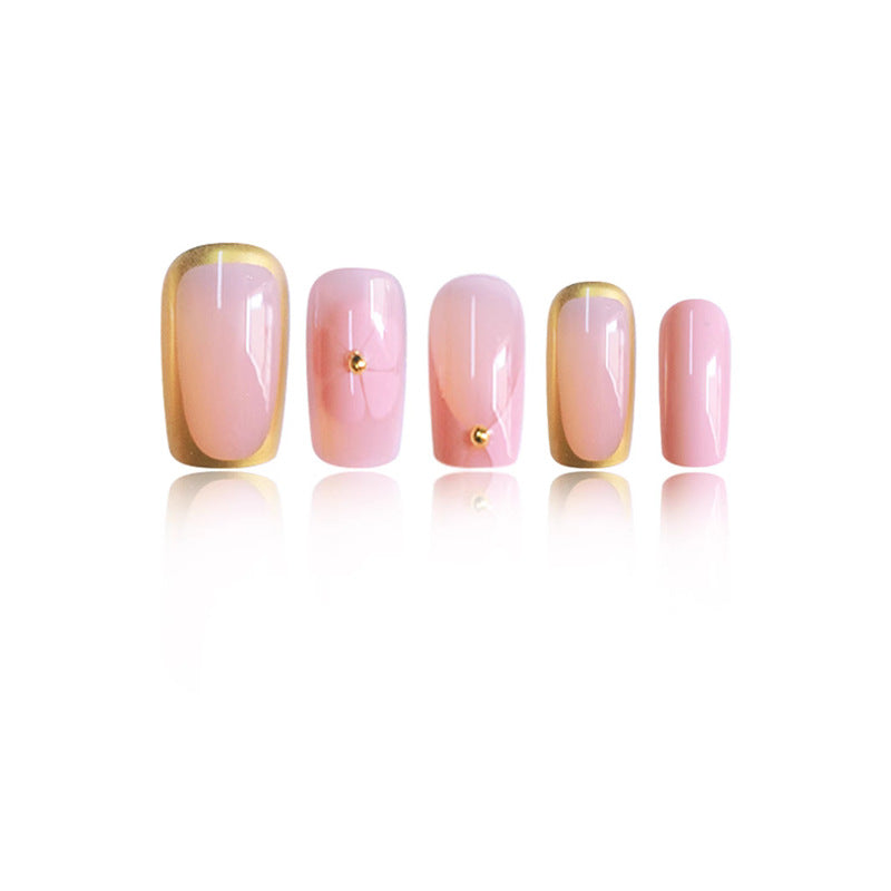 Glamorous Press-On Nail Set Bowlift