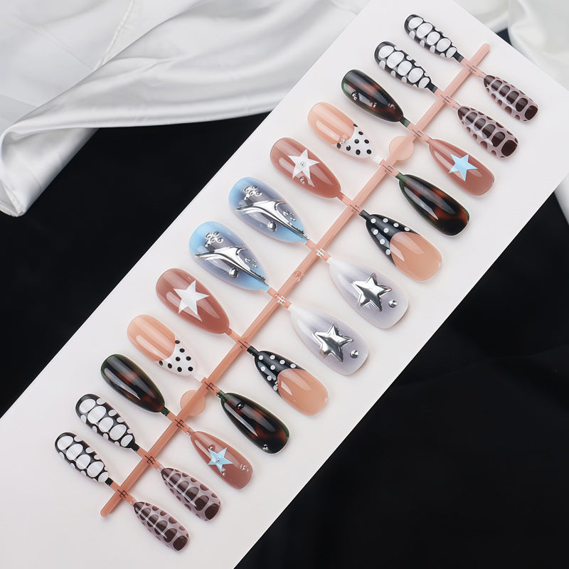 Artistic Press-On Nail Set with Star and Geometric Designs Bowlift