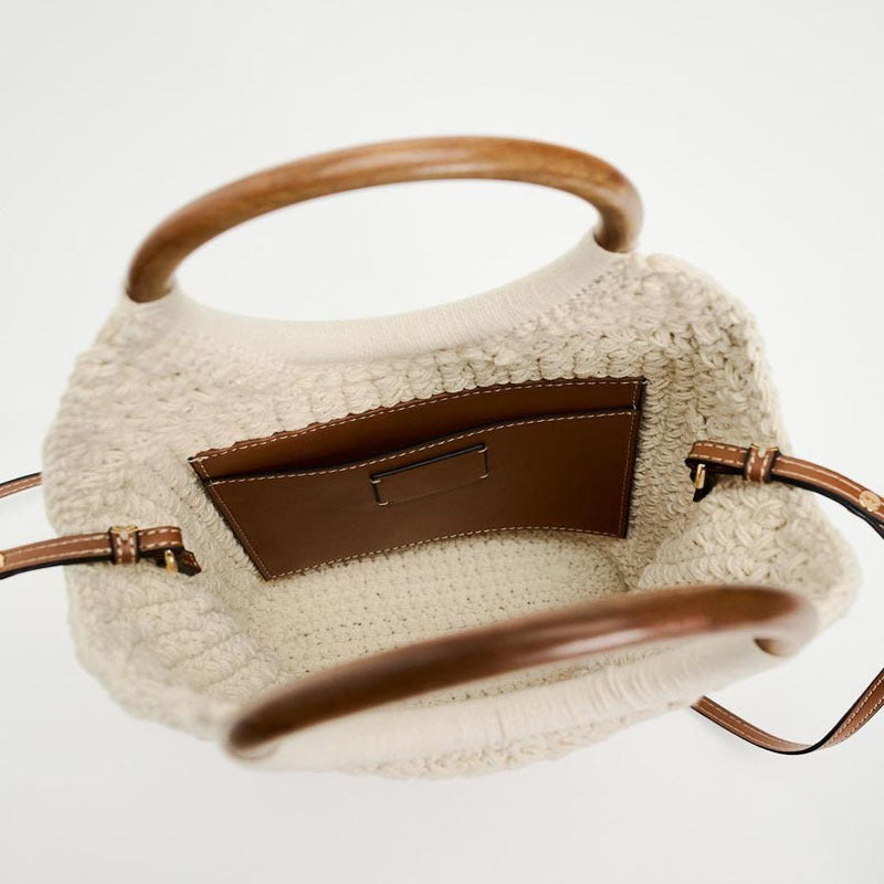 Handcrafted tote bag with round wooden handle Bowlift