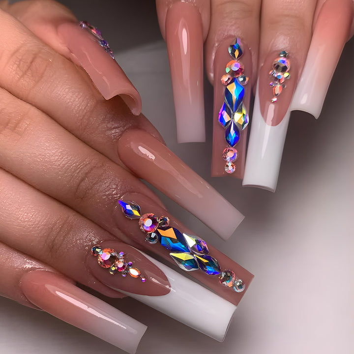 Glamorous Rhinestone-Embellished Press-On Nail Set Bowlift
