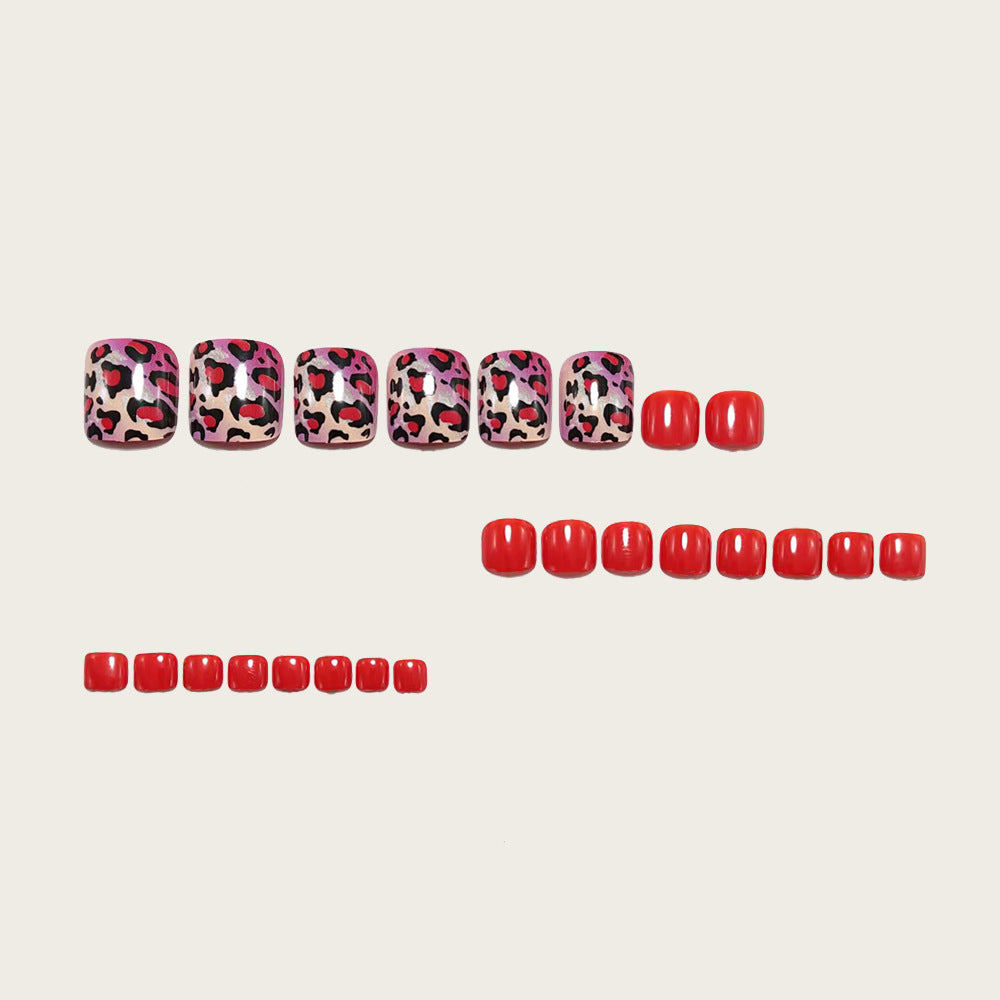 Creative Art Nails in Modern Leopard Look Bowlift