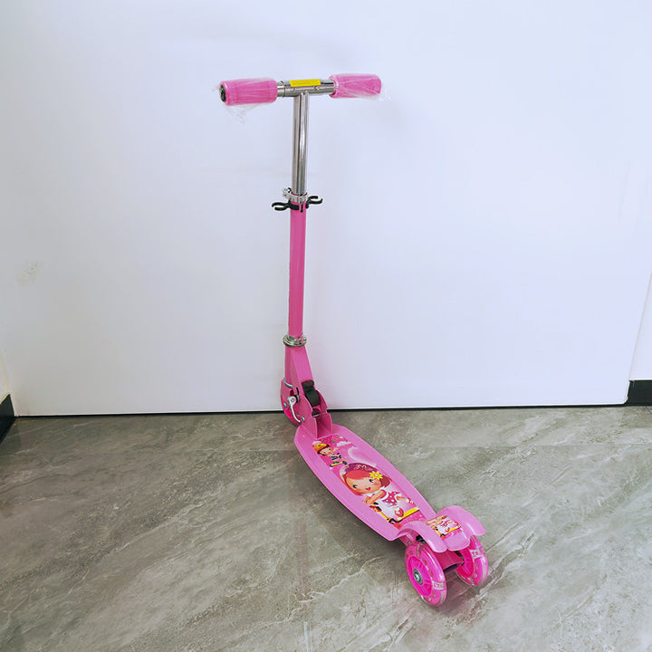 Interactive Themed Kick Scooter Bowlift