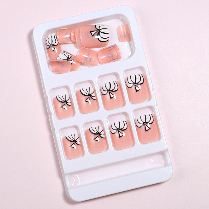 Artistic Halloween-Themed Press-On Nail Set Bowlift 1787225300