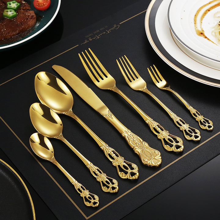 Elegant and Artistically Designed Salad Fork Bowlift