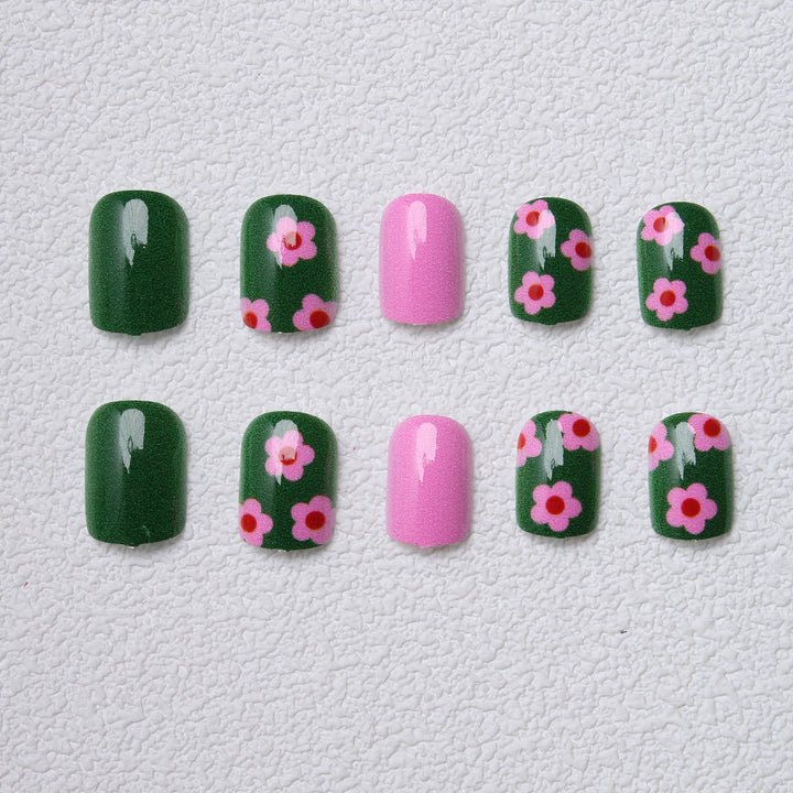 Playful Floral Press-On Nails Bowlift