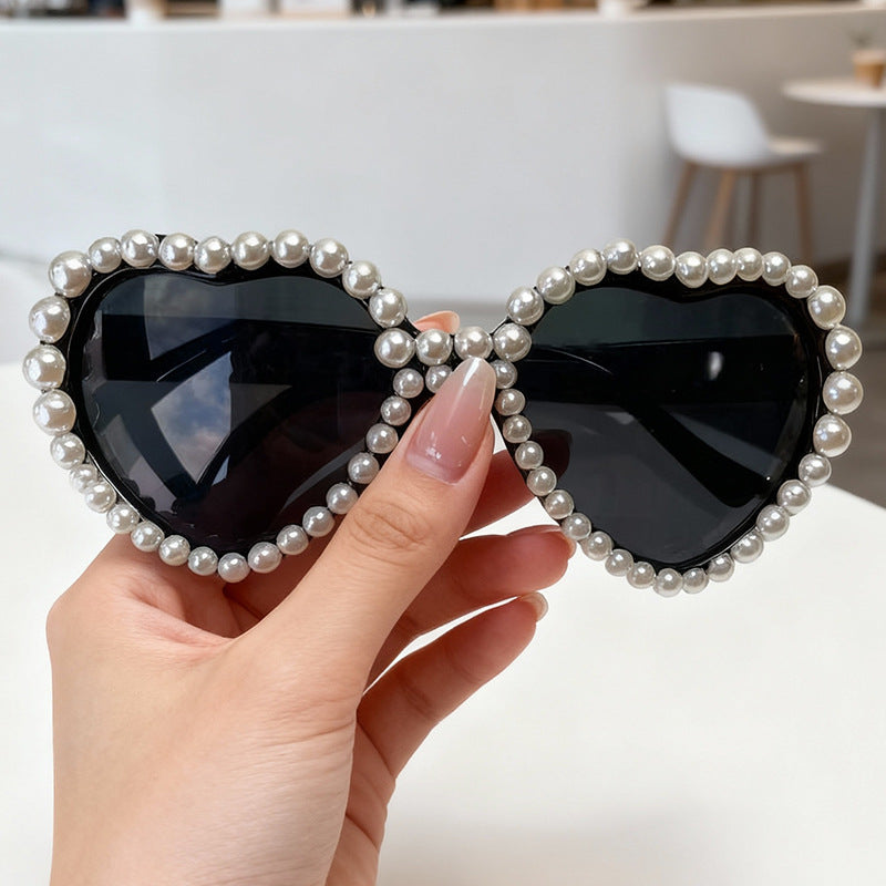 Heart-Shaped Rhinestone-Embellished Sunglasses Bowlift