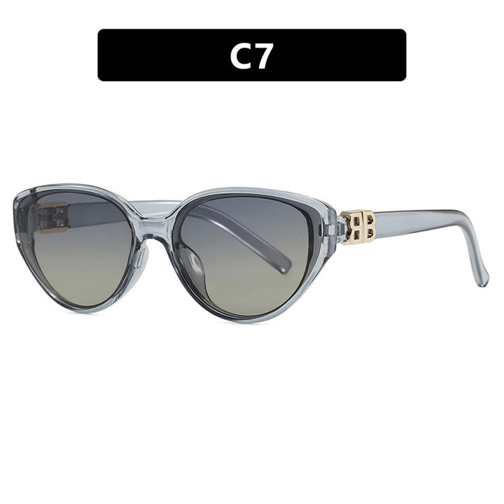 Women's fashionable cat-eye sunglasses with elegant metal frame and UV protection Bowlift