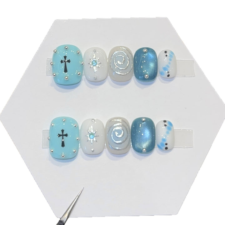 Artificial nail tips with creative geometric designs Bowlift