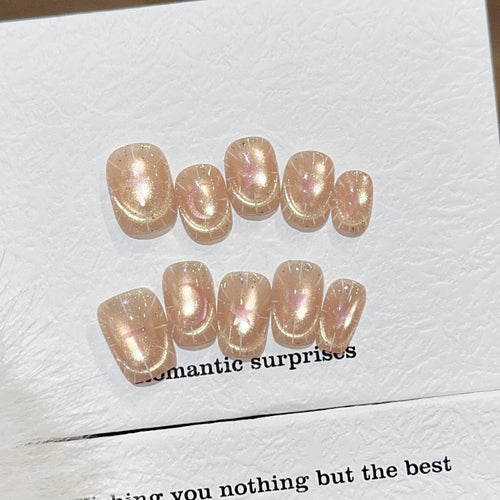 Shiny artificial nail tips with romantic shimmer Bowlift