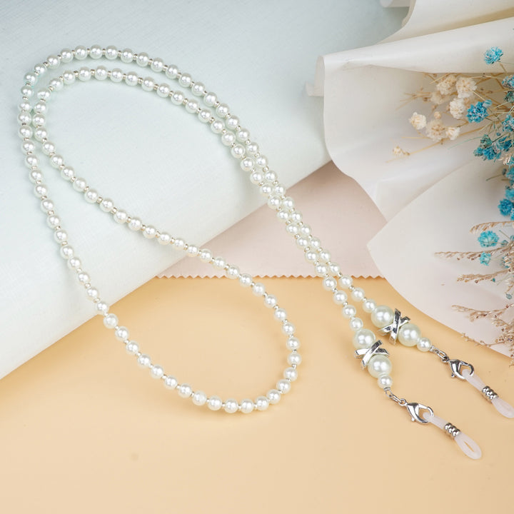 Elegant Faux Pearl Eyewear Chain Bowlift