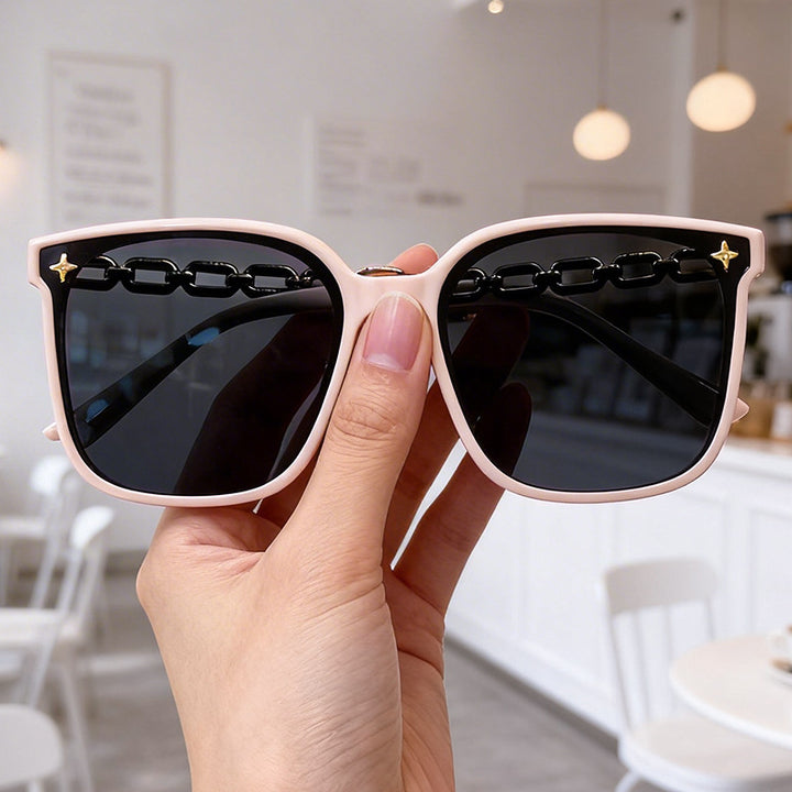 Stylish Oversized Frame Sunglasses Bowlift