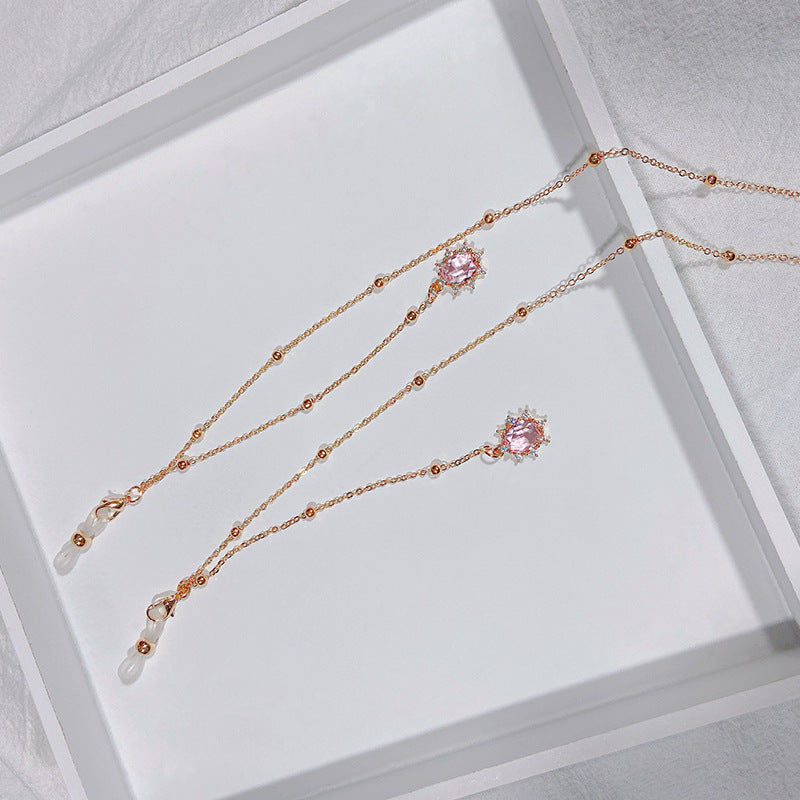 Noble jewelry necklace with sparkling crystals Bowlift