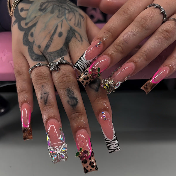 Decorative Long Press-On Nail Extensions Bowlift