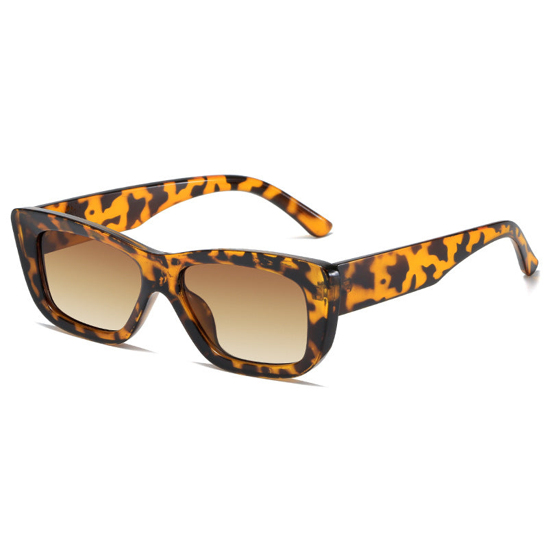 Ladies fashionable sunglasses with rectangular frame Bowlift