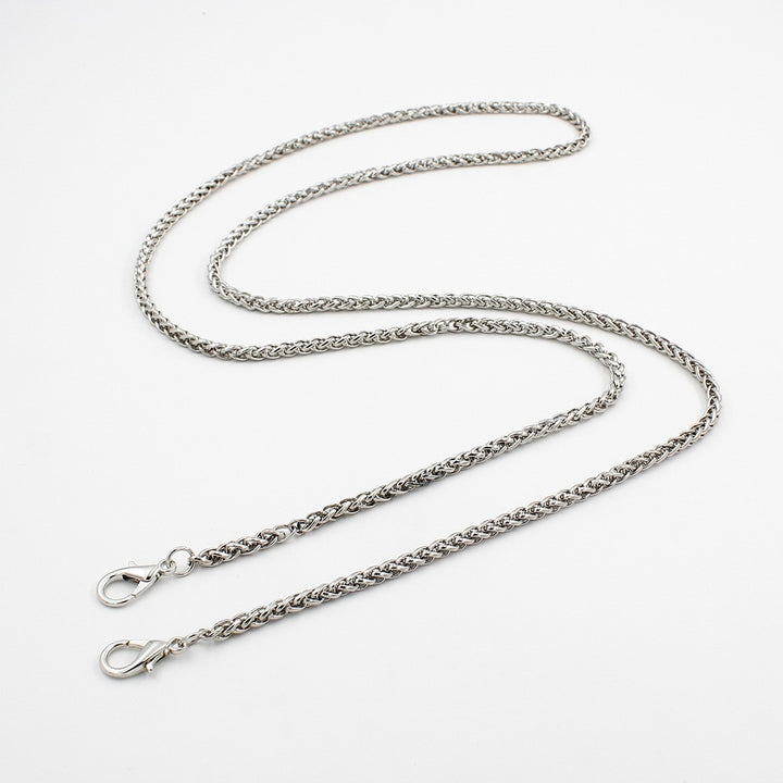 Elegant Pearl and Silver Necklace Bowlift