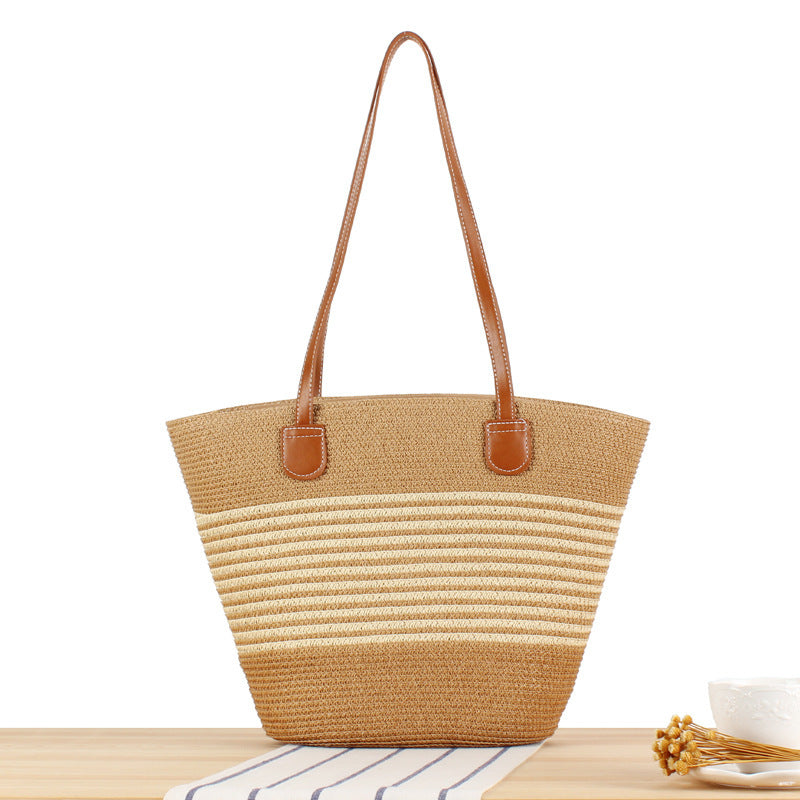 Elegant Straw Bag with Attractive Leather Handles Bowlift