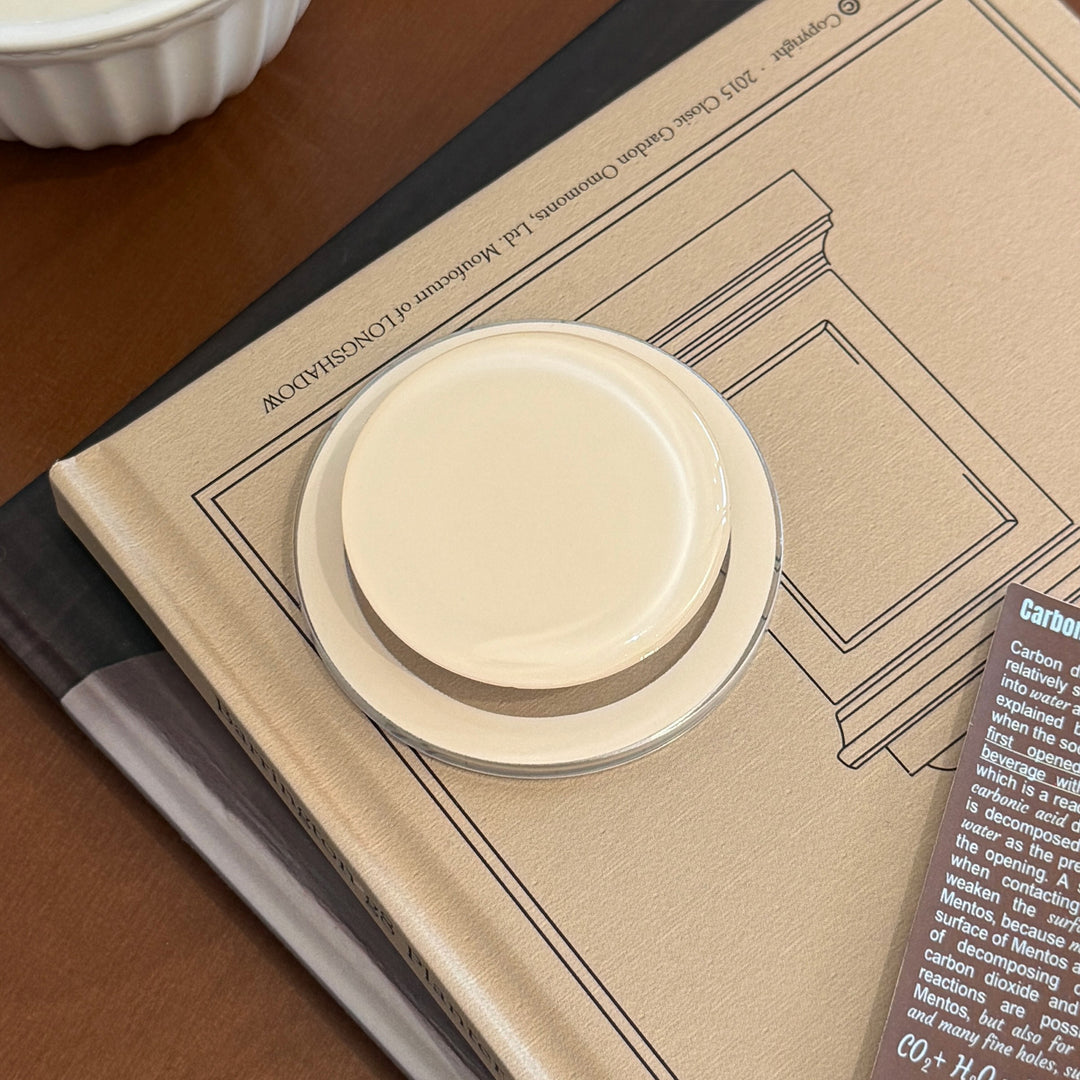 Elegant beef coaster made of high-quality glass Bowlift