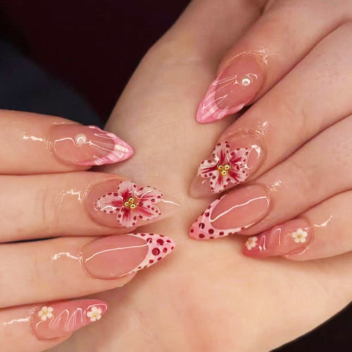 Artistic Hand-Painted Nail Art Bowlift