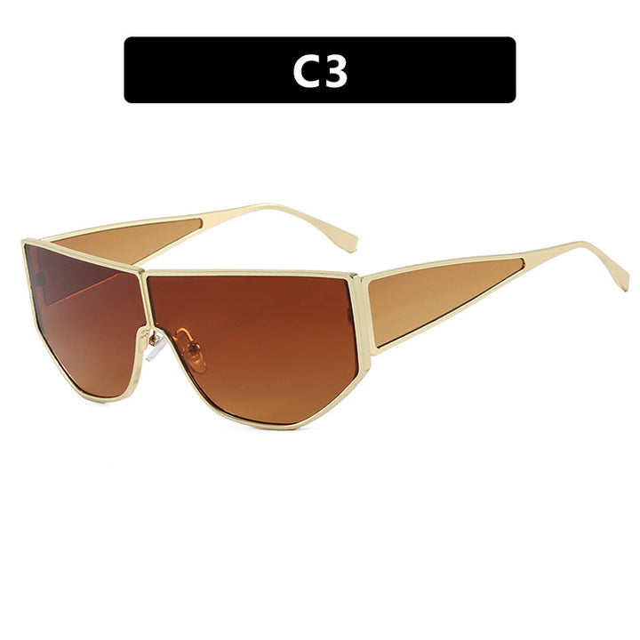 Women's trendy oversized sunglasses with distinctive geometric design Bowlift