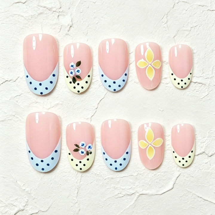 Decorative Floral Nail Art Tips Bowlift