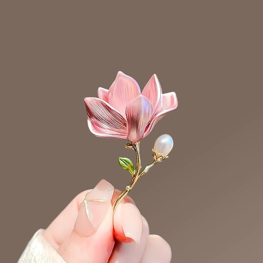 Elegant flower brooch Bowlift